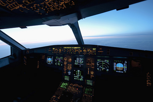 airplane cockpit photo