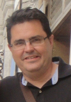 NASA engineer Bruce Wiegmann demonstrates the long, thin wires that will construct the E-Sail.