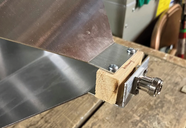 Parallel plate termination modification detail