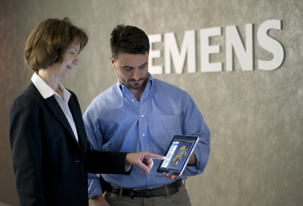 Teamcenter Mobility hallway 2